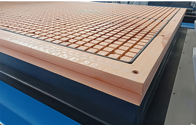 M&aacute;quina de anidaci&oacute;n CNC