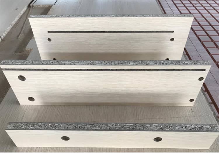 M&aacute;quina de fabricaci&oacute;n de muebles de madera