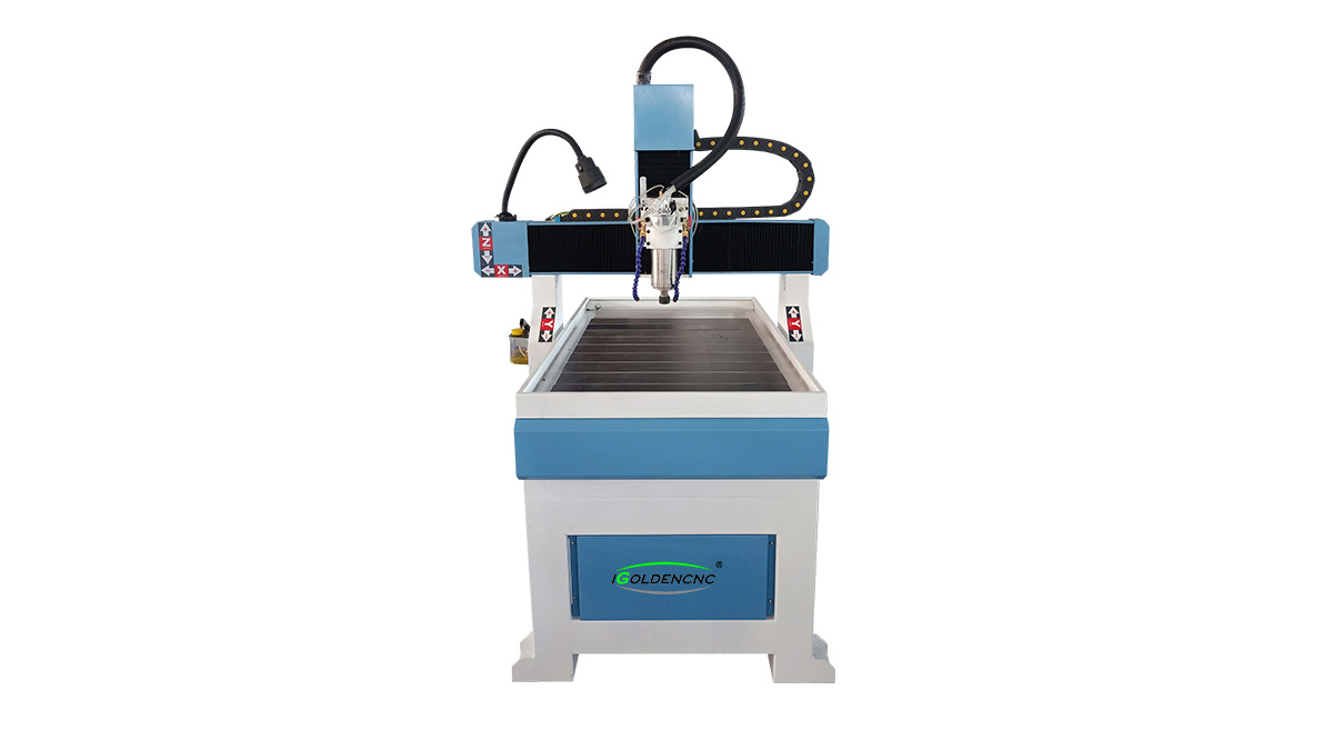 Peque&ntilde;a fresadora CNC