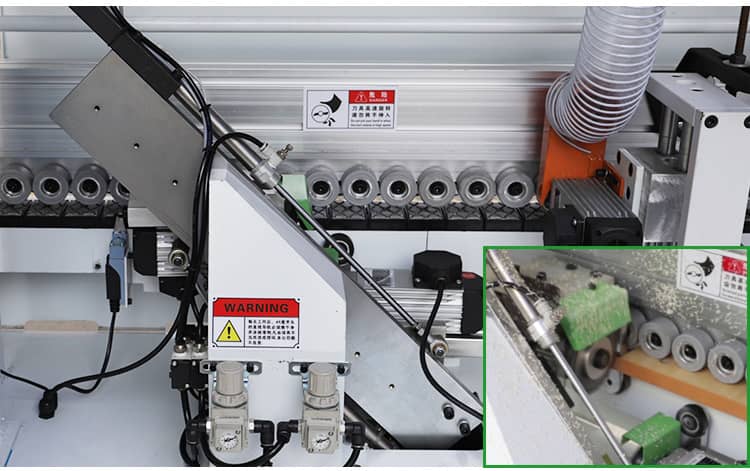 M&aacute;quina autom&aacute;tica de bandas de borde