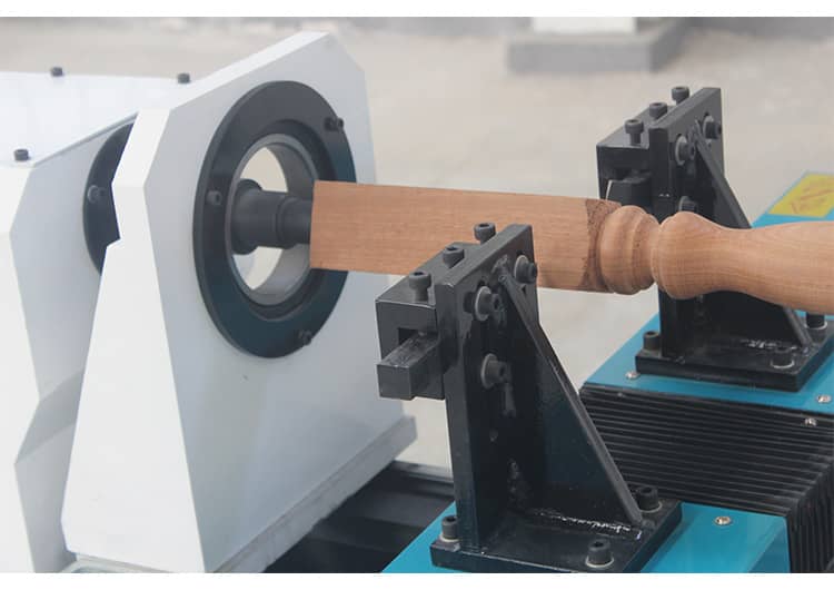 m&aacute;quina de torno de madera