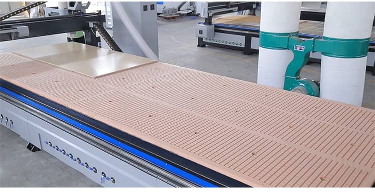 M&aacute;quina de corte de hojas de madera