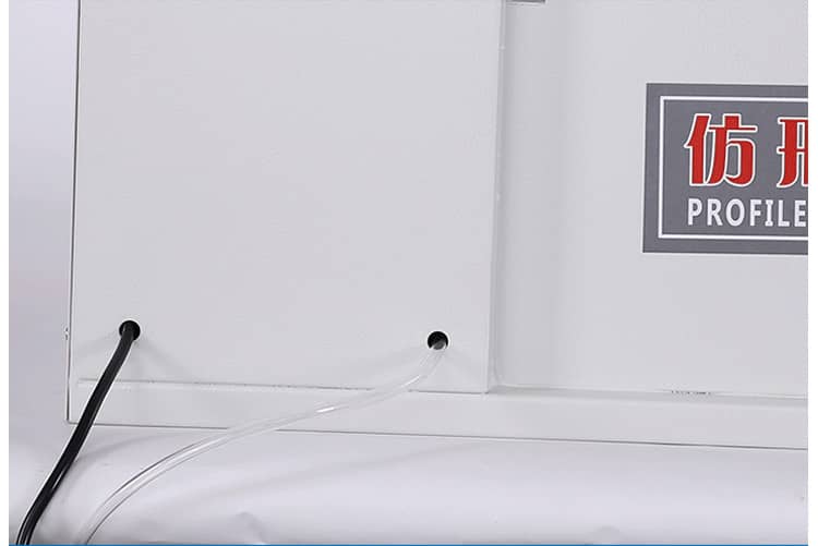 Conector de alimentaci&oacute;n