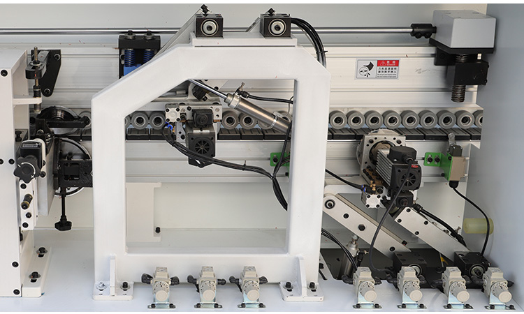 m&aacute;quina de borde de madera 