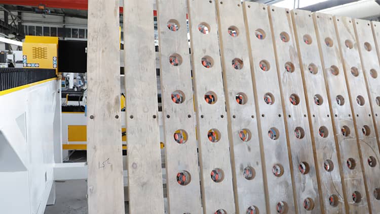 Sierra de puente CNC de 5 eje